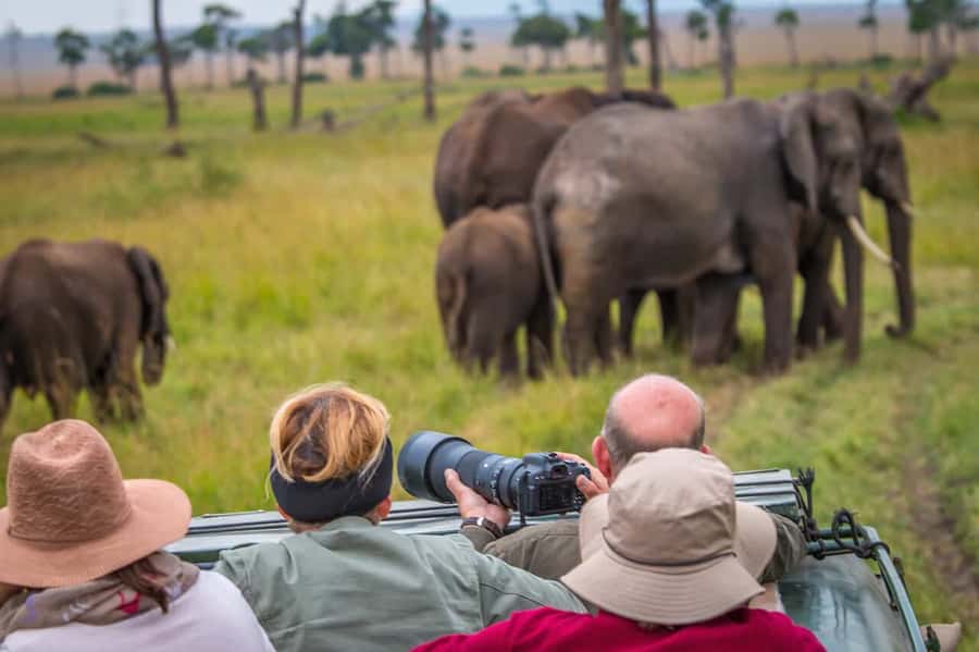 Nairobi: Amboseli National Park Tour & Maasai Village Visit - Practical details that affect the day