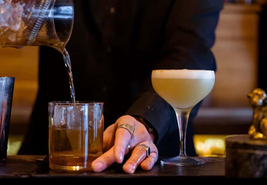 Nairobi bar crawl:Drink and Mingle - Key things to know before booking