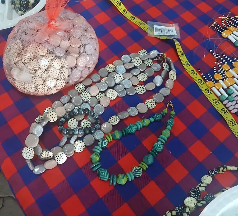 Nairobi: Beads Factory Tour with Pickup & Coffee - Seeing how clay beads become jewelry