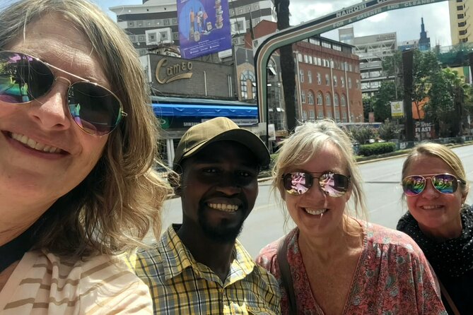 Nairobi city sights, Giraffe Encounters and Bomas Kenya Tour - Why this makes a useful first day in Nairobi