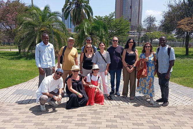 Nairobi City Walk Tour - Jamia Mosque and McMillan Memorial Library