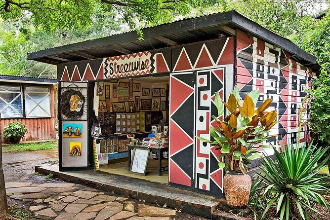 Nairobi cultural souvenir shopping tour with a local - Golden Eagle Art Gallery: paintings, carvings, and local creativity