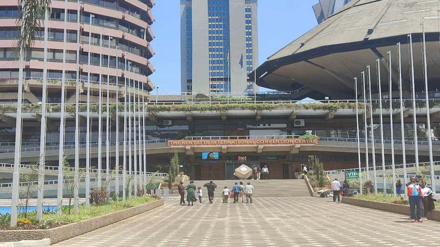 Nairobi Down Town & Walking City Tour - What the private format adds