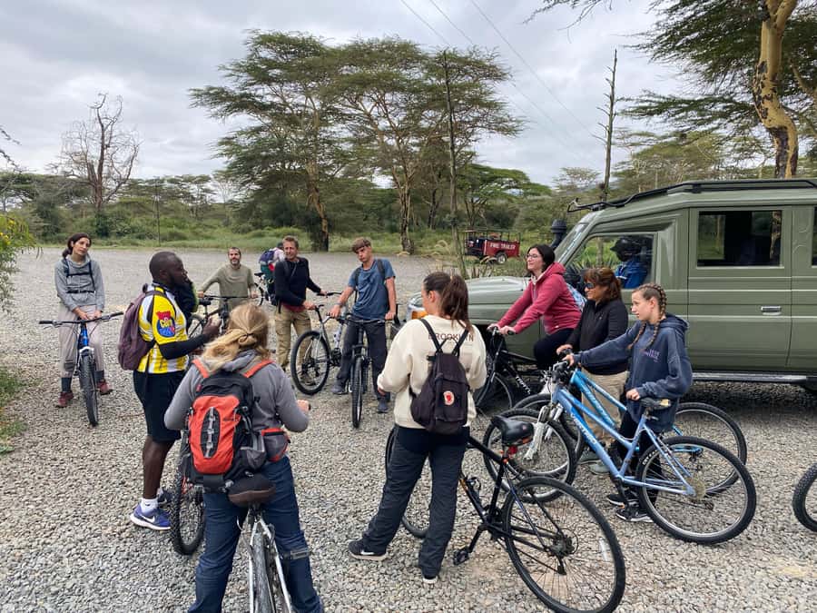 Nairobi: E-Bike/Cycling Wildlife Safari with Transfer & meal - Bringing children and babies