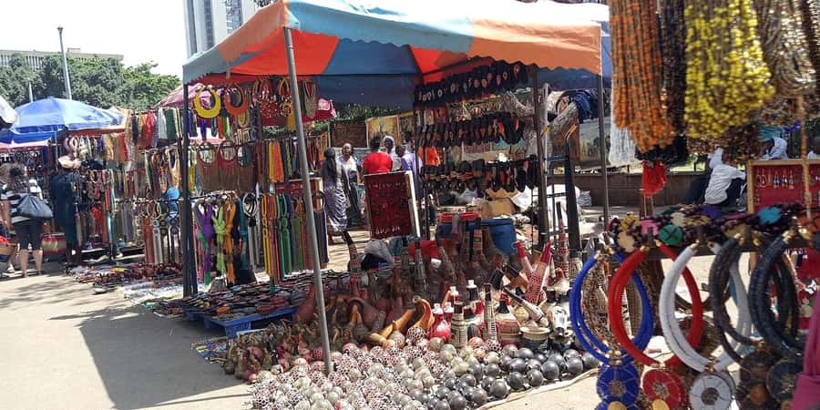 Nairobi: Explore Maasai Market for Unique Souvenirs - Entering the Maasai Market