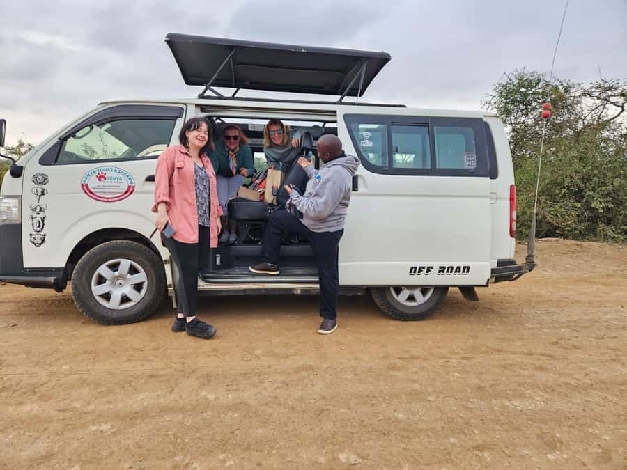 Nairobi: Giraffe Center, Elephant Orphanage, and Beads Tour - Transport, Timing, and the Real Cost