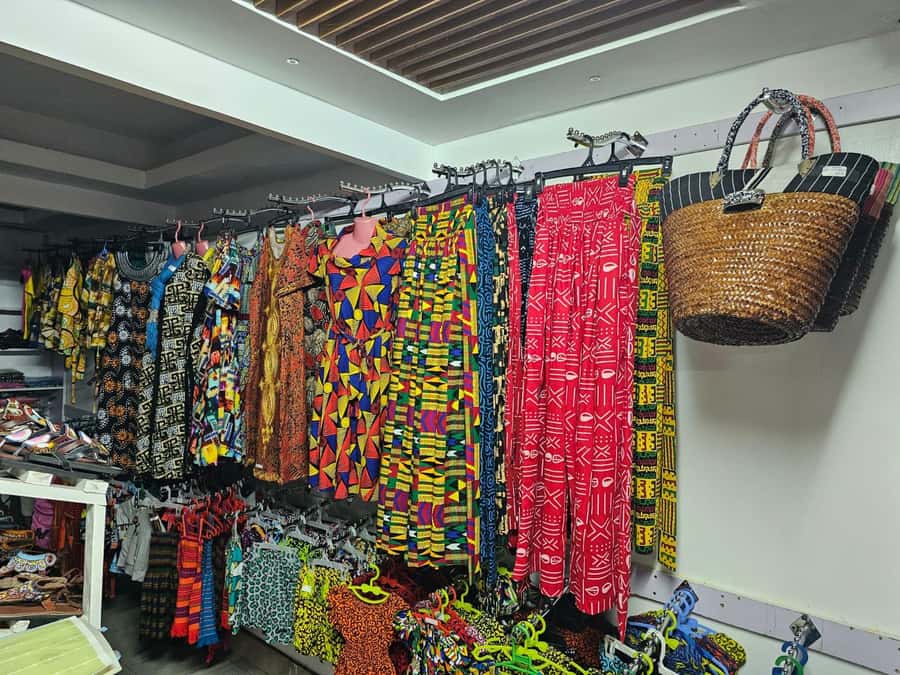Nairobi: Hop on Hop off and Maasai market Collections Visit - Guide quality can make or break the morning