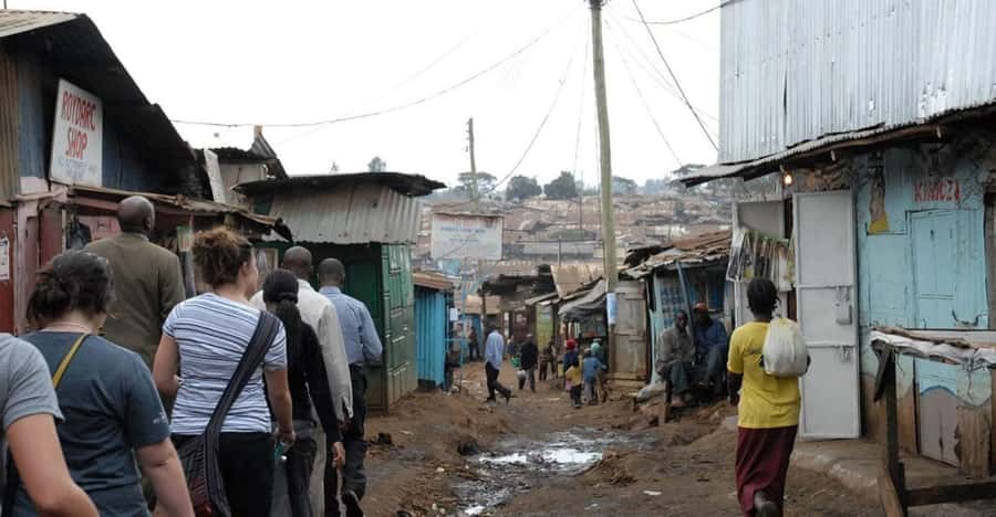 Nairobi: Kibera Slum Guided Walking Tour with Hotel Pickup - The Bone-Bead Workshop