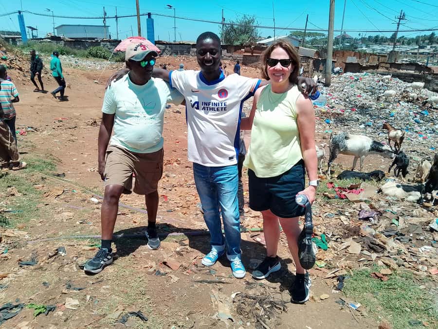 Nairobi: Kibera Slum storytelling tour with a Local - Entering a local home