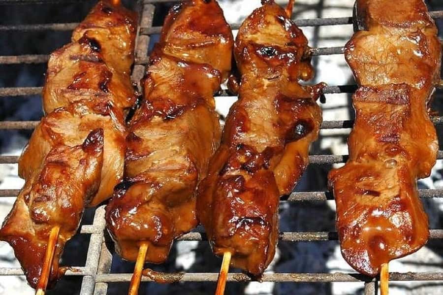 Nairobi: Nairobi nightlife and Safari Park Hotel dinner - Why this Nairobi evening works
