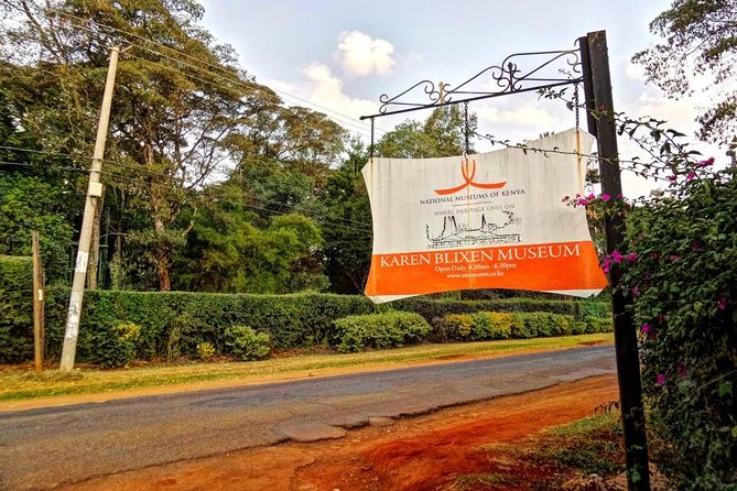 Nairobi National Park, Elephant Orphanage, Giraffe Centre Tour - Transport, group size, and the early pickup