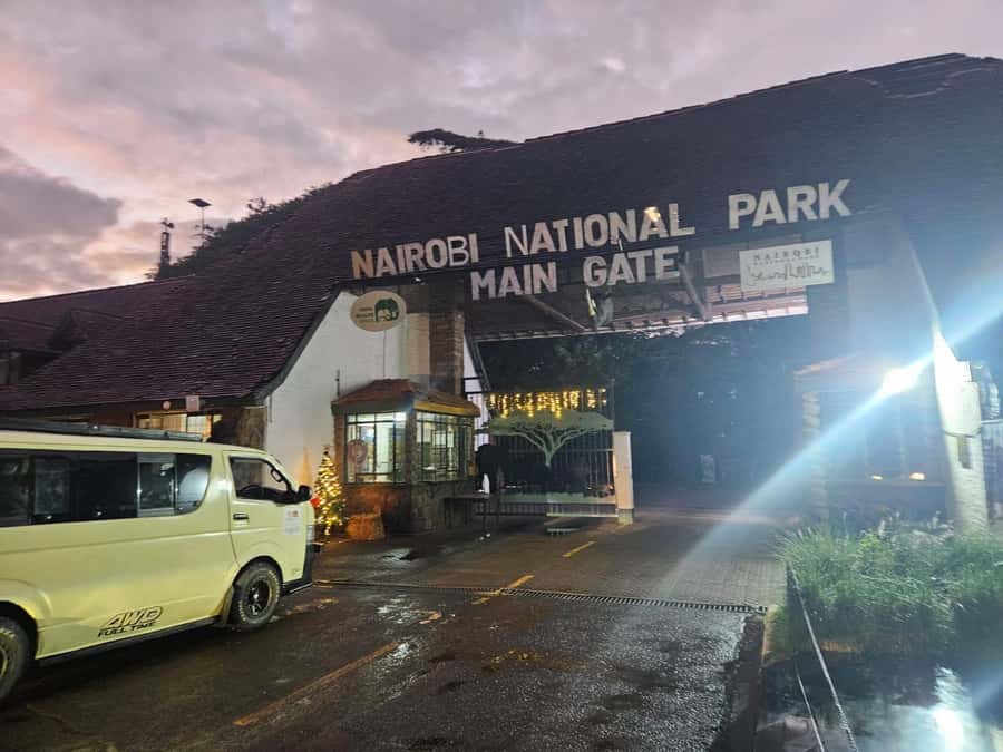 Nairobi National Park,Giraffe Center,Orpanage&Karen Blixxen - Nairobi National Park before breakfast