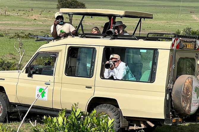 Nairobi National Park Half-Day Tour; Free Wi-Fi connection - The skyline view and the photography