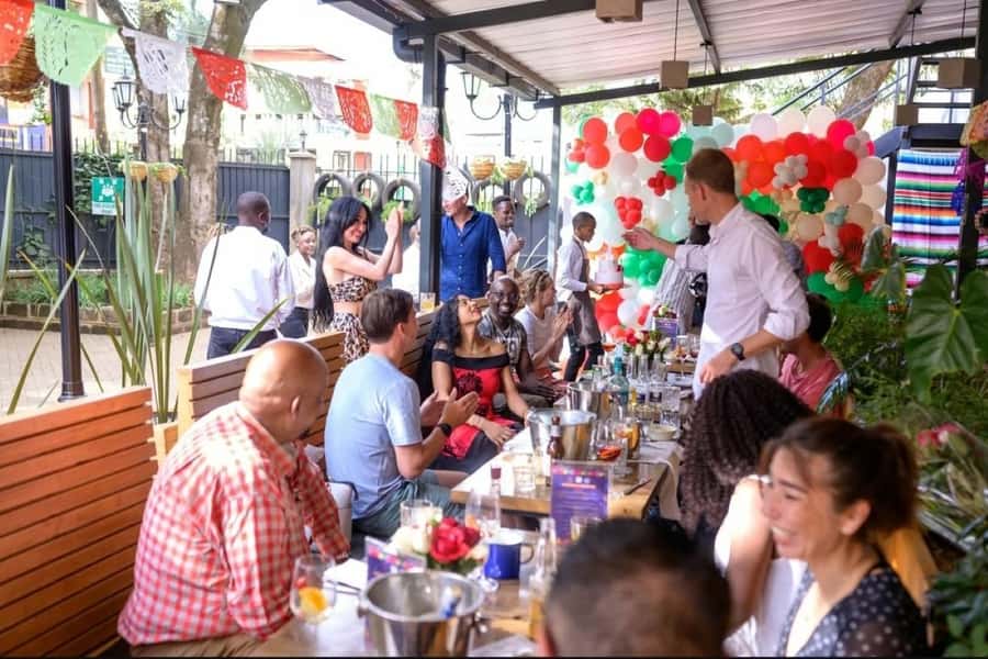 Nairobi: Nightlife Tour with Dinner, Drinks, and Club Entry - What can change from one night to another