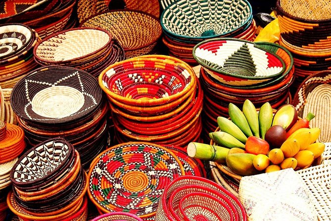 Nairobi souvenir Shopping and Historical Half day Tour - Nairobi history between the shopping stops