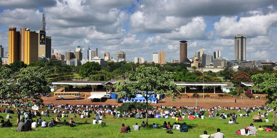 Nairobi Street Art and Graffiti Tour - Nairobi West, downtown alleys, and the changing route