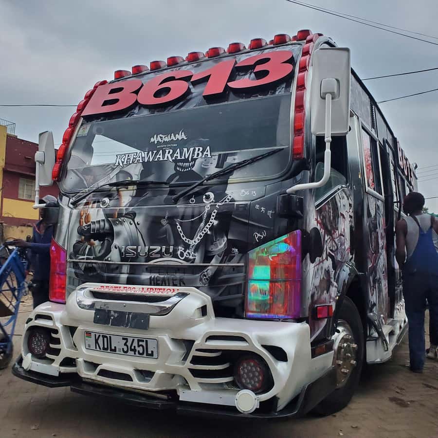 Nairobi Street Art and Graffiti Tour - Reading Nairobi through murals and graffiti