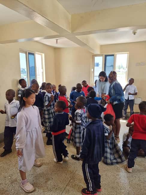 Nairobi: Volunteering with Orphans and Vulnerable Children - Photography, privacy, and respectful contact