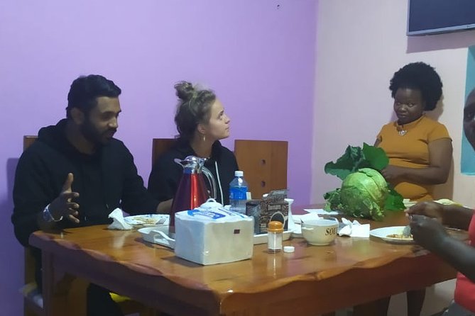 Private Traditional Kenyan Cooking Class with Lunch in Nairobi - Pickup and private transportation in Nairobi