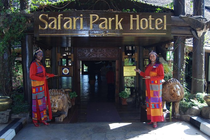 Safari Park Dinner with Safari Cats Dance Show - Key points to know before booking