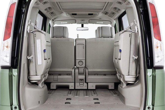 Safe and Private Airport transfer in Nairobi - What the ride to downtown feels like