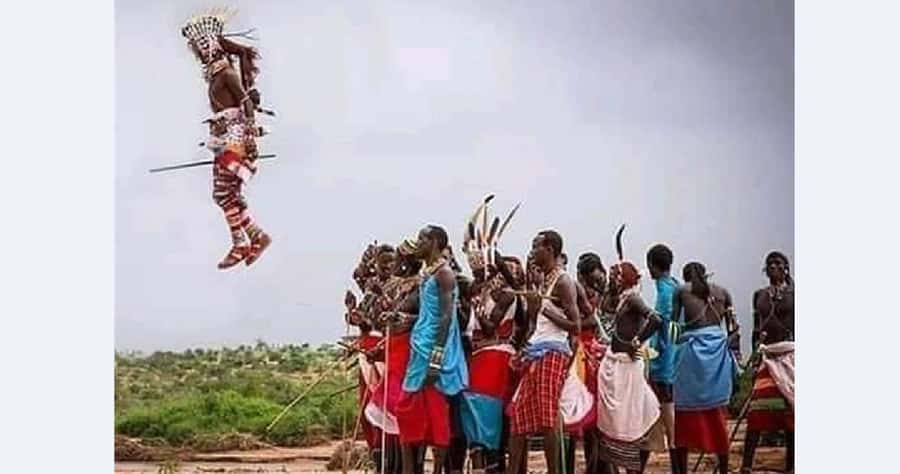 Samburu: Traditional Activities Experience - Samburu dances: ceremony with a chance to join