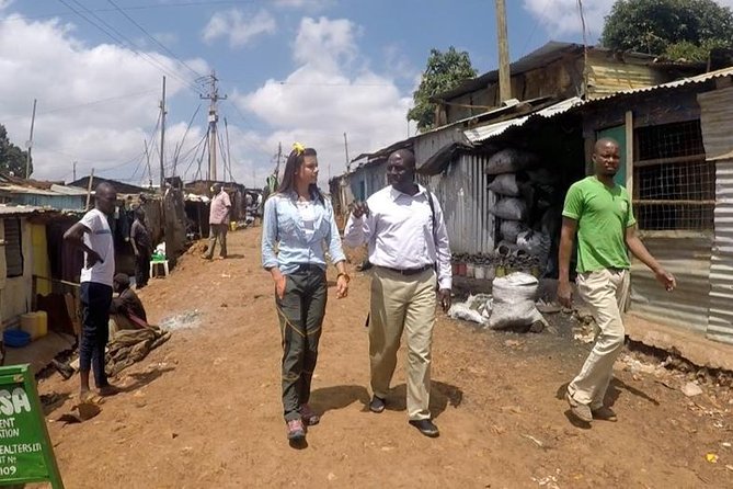 See Kibera with a Non-Profit Leader - Starting with a guide who knows the community