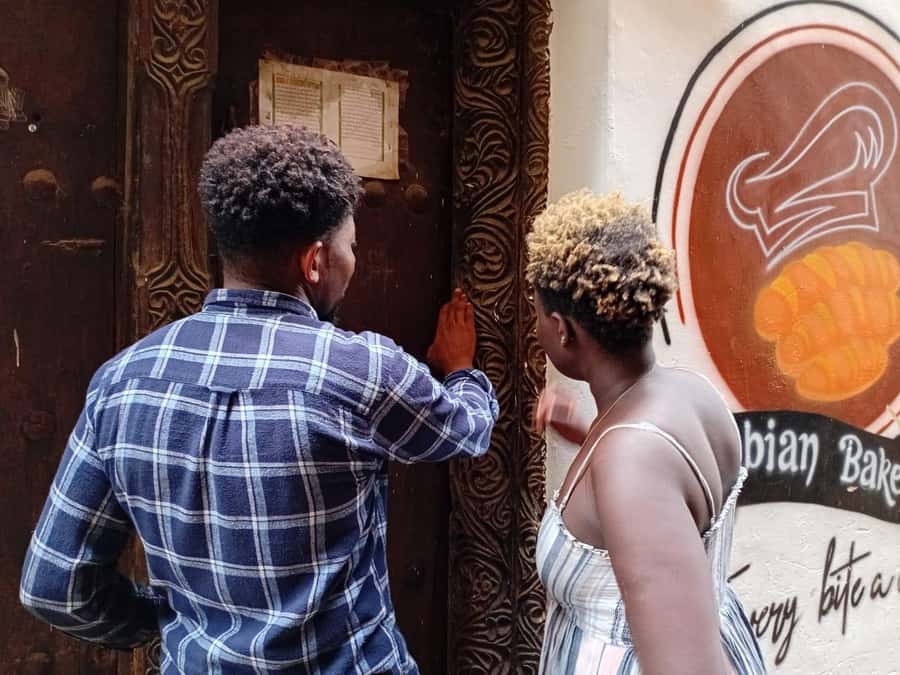 Swahili Carved Doors Tour by Woman Woodcarver: Lamu Island - Adding Shela’s carved doors